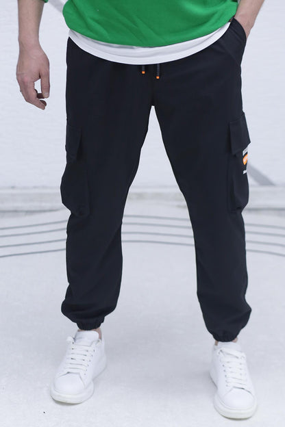 Erkek Jogger Kargo Cepli Paraşüt Pantalon (DAR KESİM) - Siyah