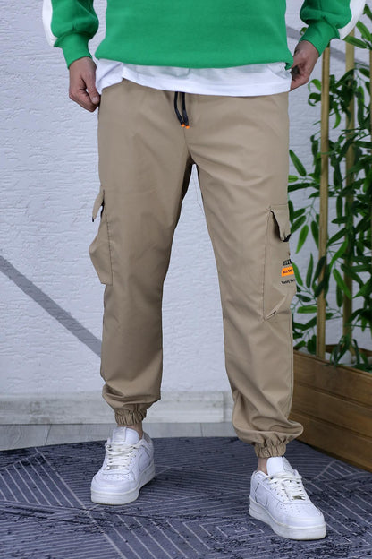Erkek Jogger Kargo Cepli Paraşüt Pantalon (DAR KESİM) - Sütlü Kahve