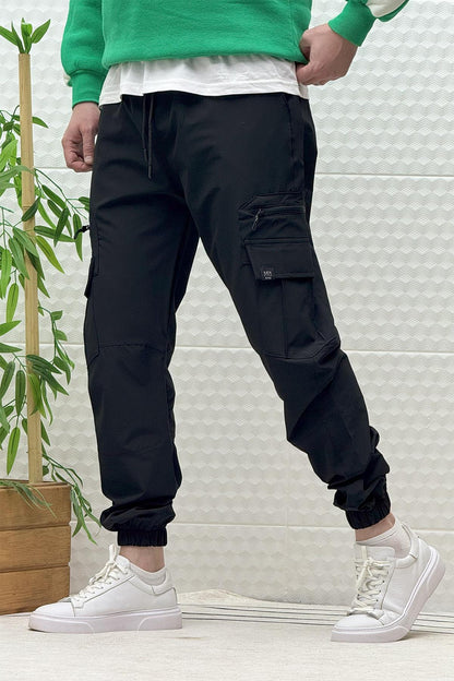 Erkek Kargo Cepli Modelli Paraşüt Jogger Pantolon - Siyah