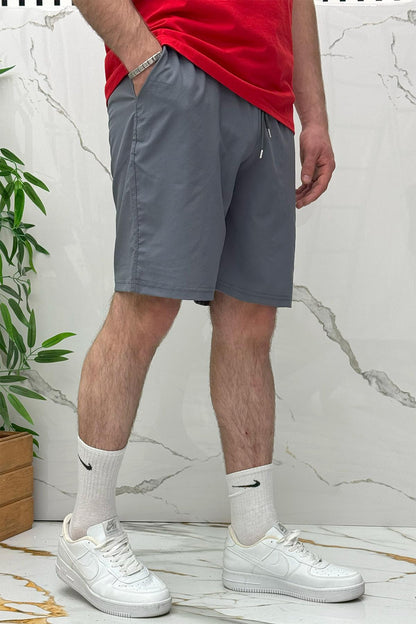 Erkek Likralı Rahat Kesim Tiril Tiril Paraşüt Kumaş Şort - Koyu Gri