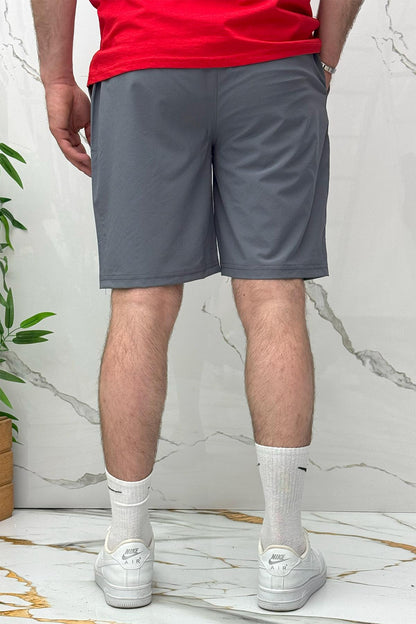 Erkek Likralı Rahat Kesim Tiril Tiril Paraşüt Kumaş Şort - Koyu Gri