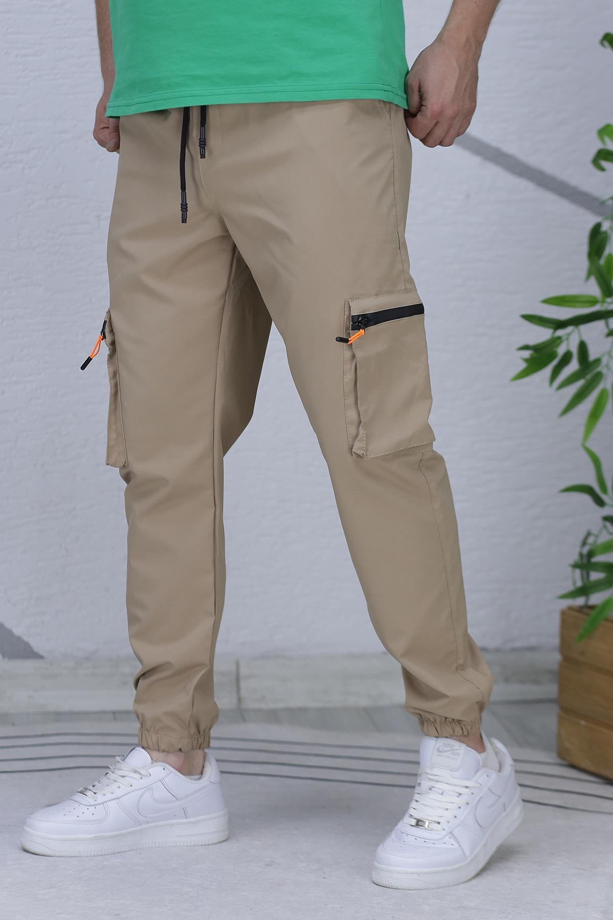 Erkek Paraşüt Kumaş Kargo Jogger Pantalon (DAR KESİM) - Sütlü Kahve